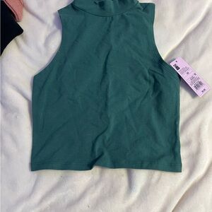 Wild Fable Green Crop Tank Top Sleeveless